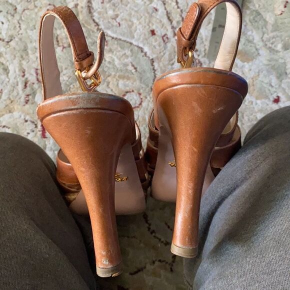 Prada brown leather 4” heels. - Picture 7 of 9